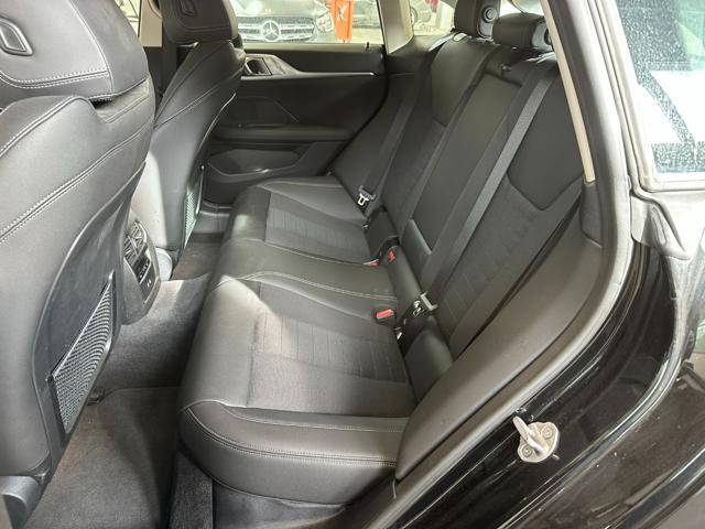 BMW i4 usata, con Fendinebbia