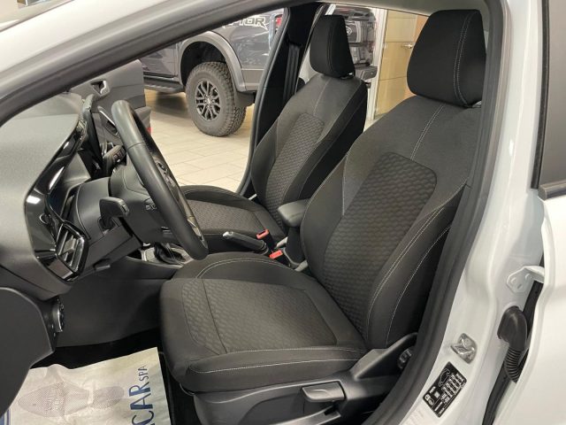 FORD Fiesta usata, con Luci diurne LED