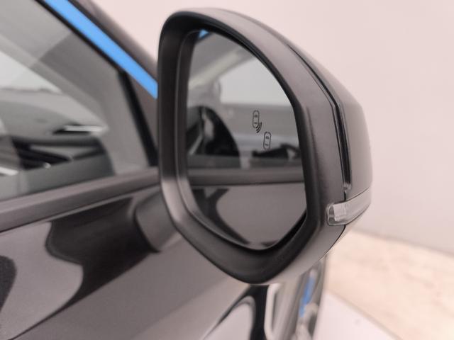 LYNK & CO 01 usata, con Sensori di parcheggio posteriori