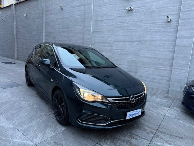 OPEL Astra usata, con Airbag laterali