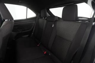 TOYOTA Yaris Cross usata 8