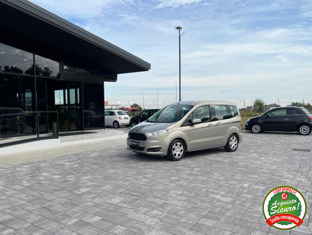 FORD Tourneo Courier usata, con Airbag laterali