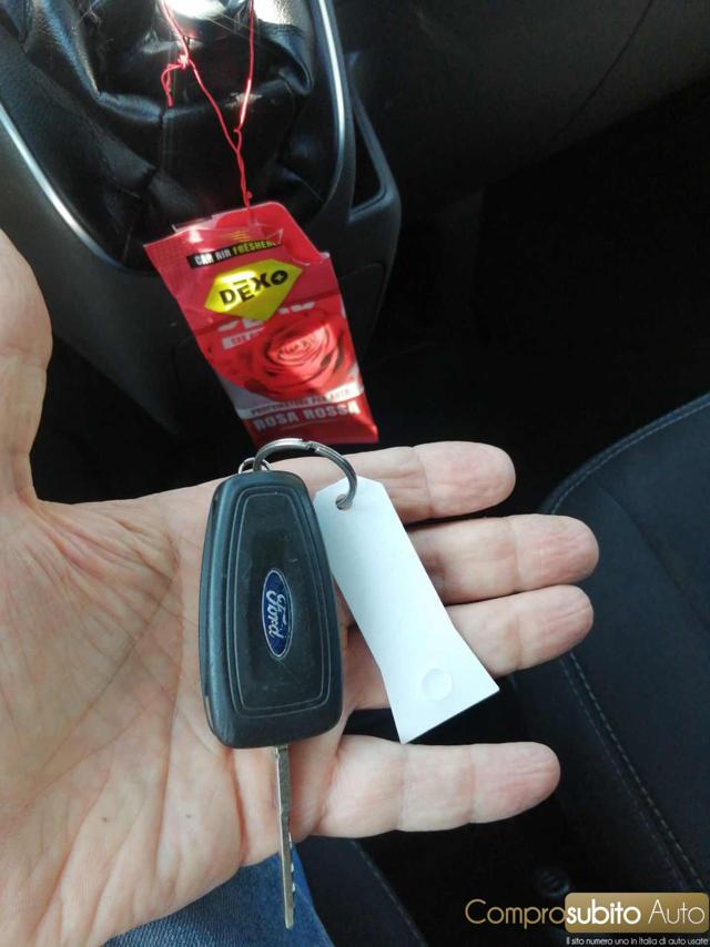 FORD Transit Custom usata, con Specchietti laterali elettrici