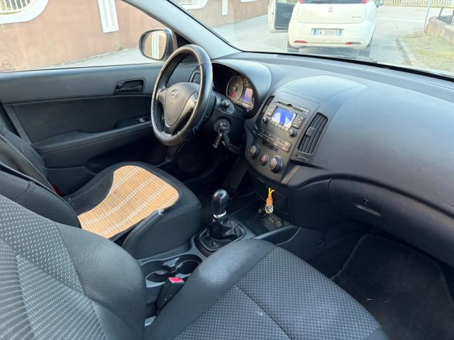 HYUNDAI i30 usata, con Antifurto