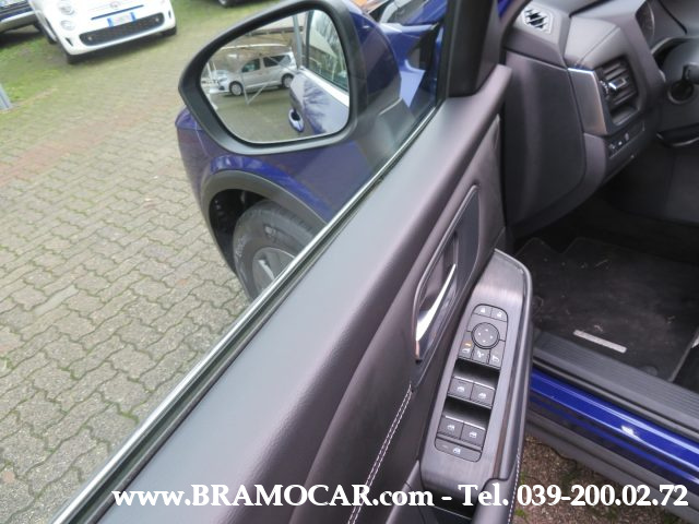 NISSAN Qashqai usata, con Controllo automatico clima