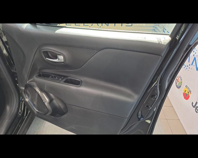 JEEP Renegade usata 26