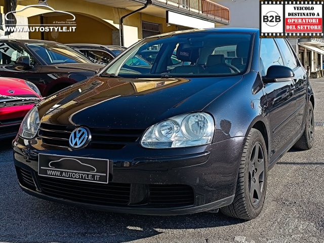 VOLKSWAGEN Golf usata, con Airbag testa