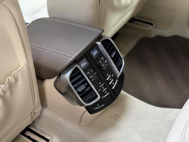 PORSCHE Cayenne usata, con Touch screen