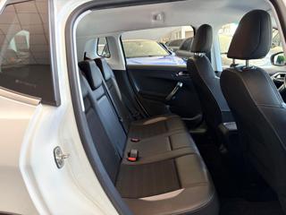 PEUGEOT 2008 usata, con Autoradio digitale
