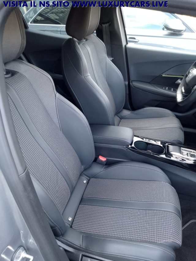 PEUGEOT 2008 usata, con Cruise Control