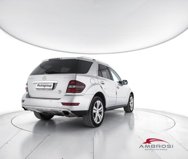 MERCEDES-BENZ ML 320 usata 2