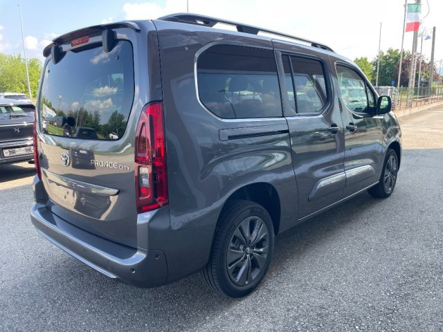 TOYOTA Proace City Verso usata, con Cerchi in lega
