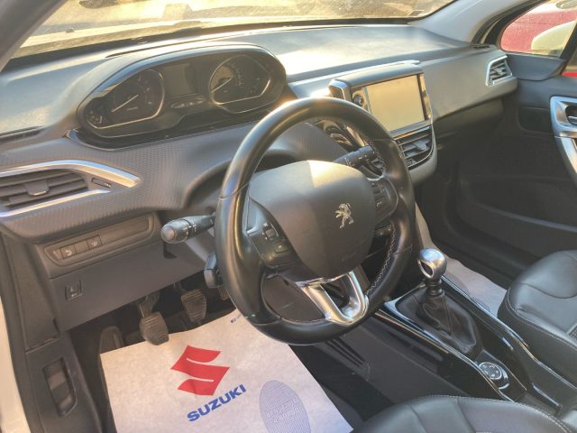PEUGEOT 2008 usata, con Chiusura centralizzata