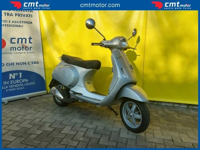 VESPA 150 LX usata 3