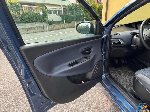 LANCIA Ypsilon usata, con Immobilizzatore elettronico
