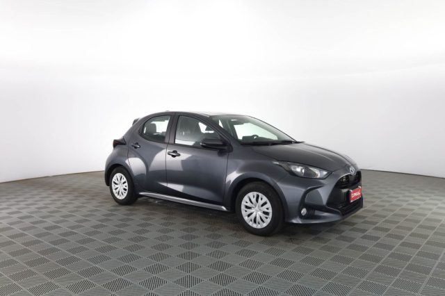 TOYOTA Yaris usata 1
