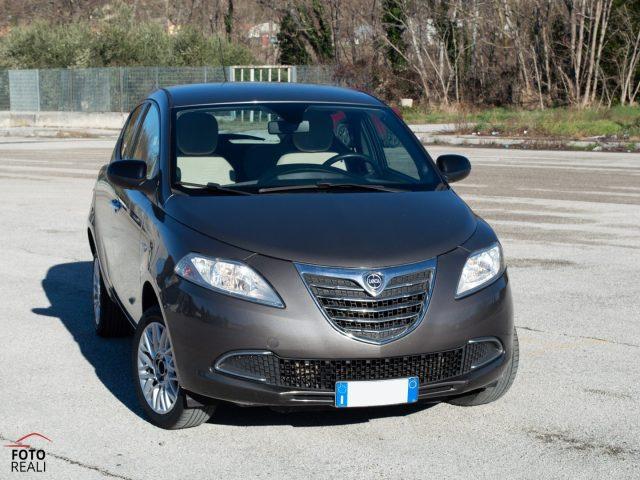 LANCIA Ypsilon usata, con Controllo trazione