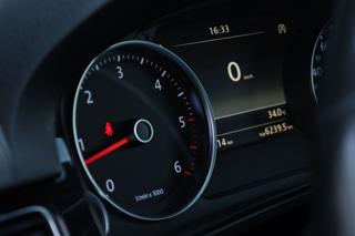 VOLKSWAGEN Touareg usata, con USB