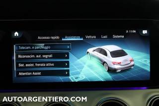 MERCEDES-BENZ E 200 usata, con USB