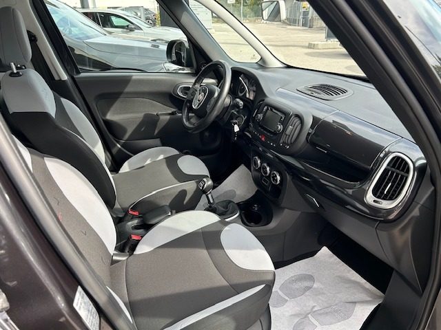 FIAT 500L usata, con Controllo automatico clima