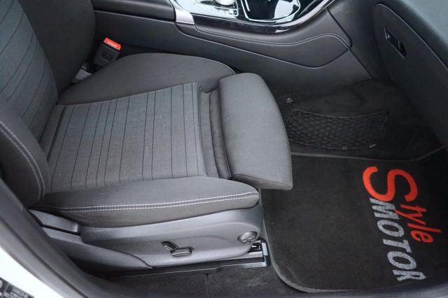 MERCEDES-BENZ GLC 220 usata, con Bluetooth