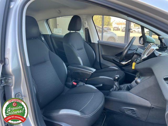 PEUGEOT 208 usata, con Cerchi in lega