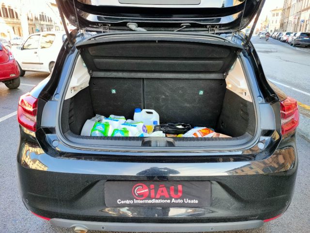 RENAULT Clio usata, con Controllo elettronico della corsia