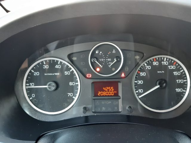 PEUGEOT Partner usata, con Boardcomputer