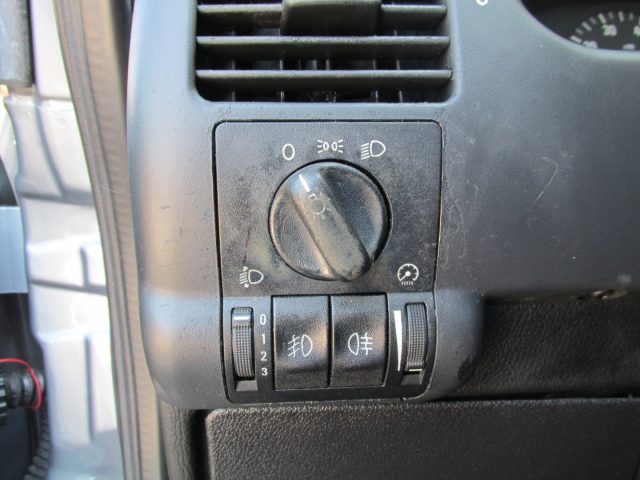 OPEL Zafira usata 30