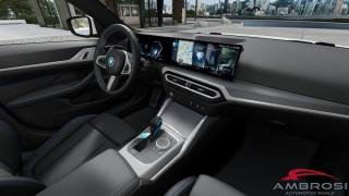 BMW i4 usata 12