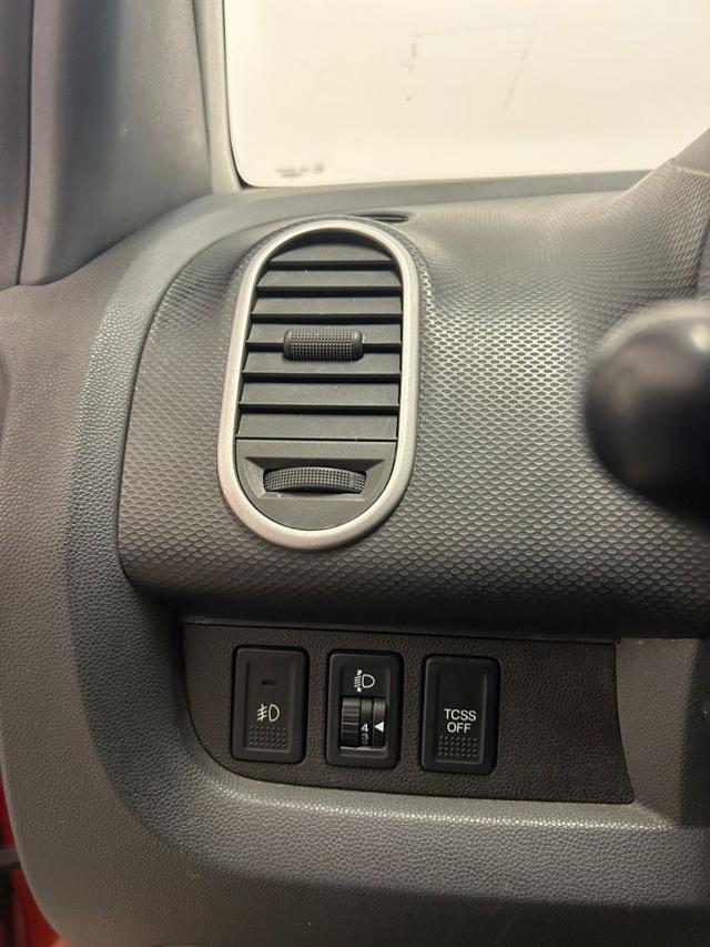 SUZUKI Splash usata 19