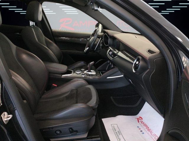ALFA ROMEO Stelvio usata 19