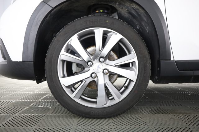 PEUGEOT 2008 usata 7