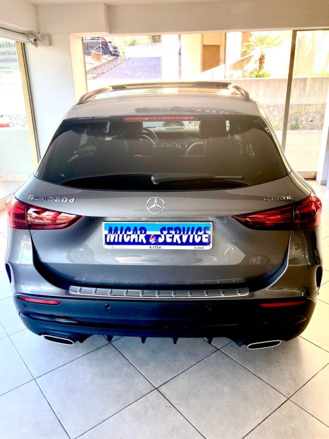 MERCEDES-BENZ GLA 220 usata, con Cerchi in lega