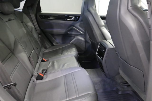 PORSCHE Cayenne usata 10