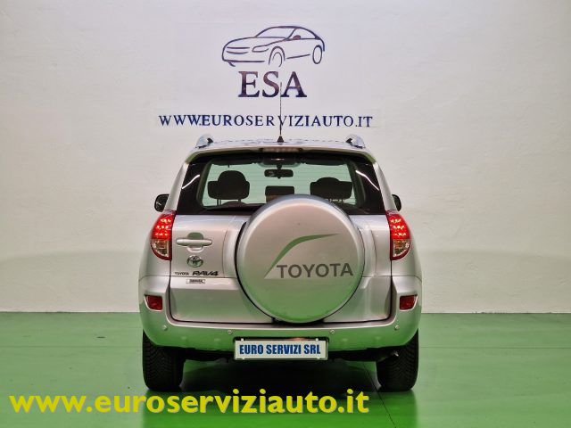 TOYOTA RAV 4 usata, con Climatizzatore