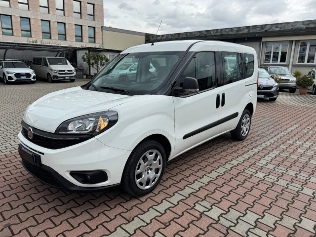 FIAT Doblo usata, con Alzacristalli elettrici