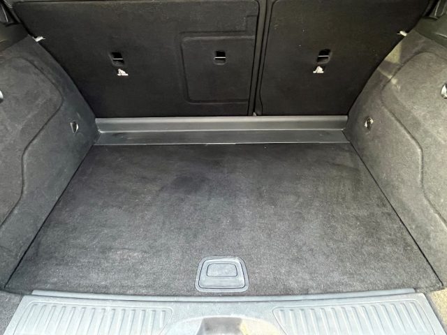 MERCEDES-BENZ B 180 usata, con Autoradio