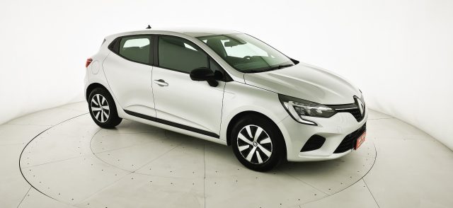 RENAULT Clio usata, con Autoradio digitale