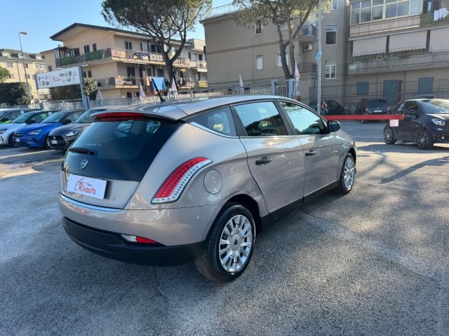 LANCIA Delta usata, con Alzacristalli elettrici