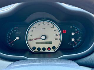 HYUNDAI i10 usata 13