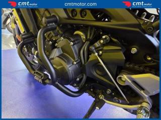 YAMAHA XSR 900 usata 12