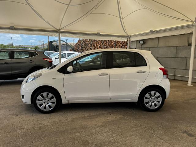 TOYOTA Yaris usata, con Airbag laterali