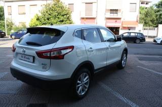 NISSAN Qashqai usata, con Autoradio