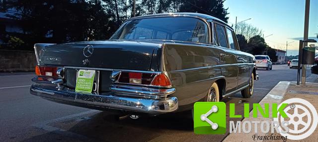 MERCEDES-BENZ 220 usata 20
