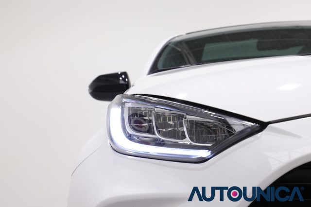TOYOTA Yaris usata, con Fendinebbia