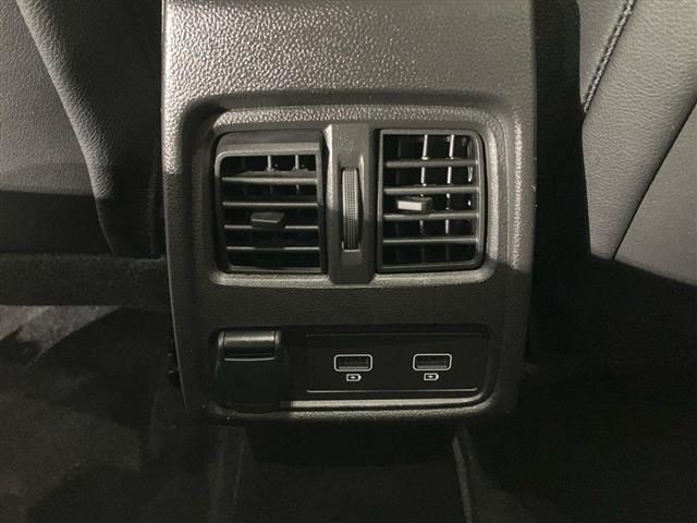 RENAULT Captur usata 28