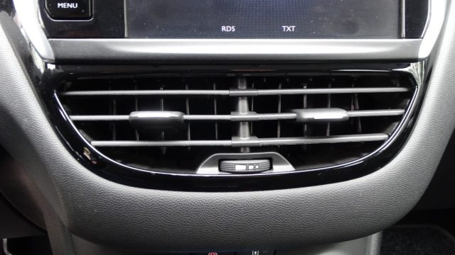 PEUGEOT 208 usata 108