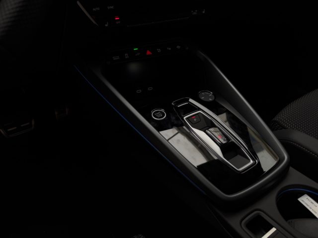 AUDI A3 usata, con Freno di stazionamento elettrico