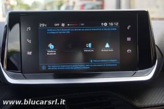 PEUGEOT 208 usata, con Sedile posteriore sdoppiato
